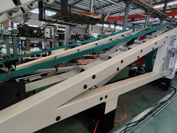 S-shape compacting unit